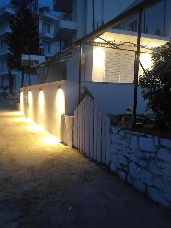 Apartments In Potam Химара Экстерьер фото
